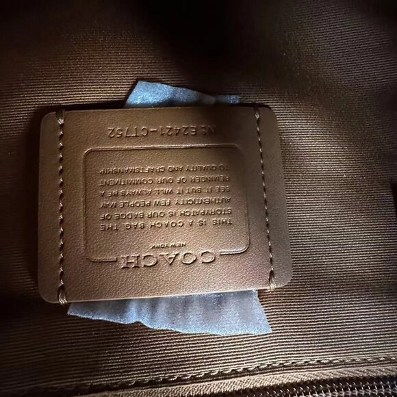 COACH  CT752 Racer Pack In Signature Colorblock - Picture 11 of 12